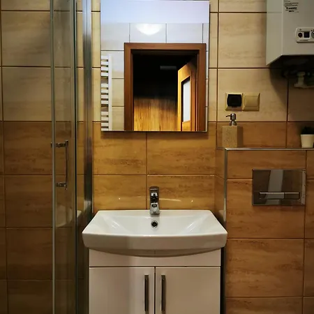 Apartcraft 27th *