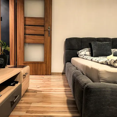 Apartcraft 27th